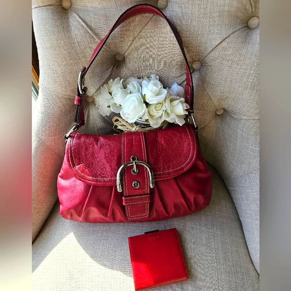 Vintage Coach Soho Pleated Leather Shoulder Bag Purse F15204 ( Red) & Wallet - Picture 6 of 8